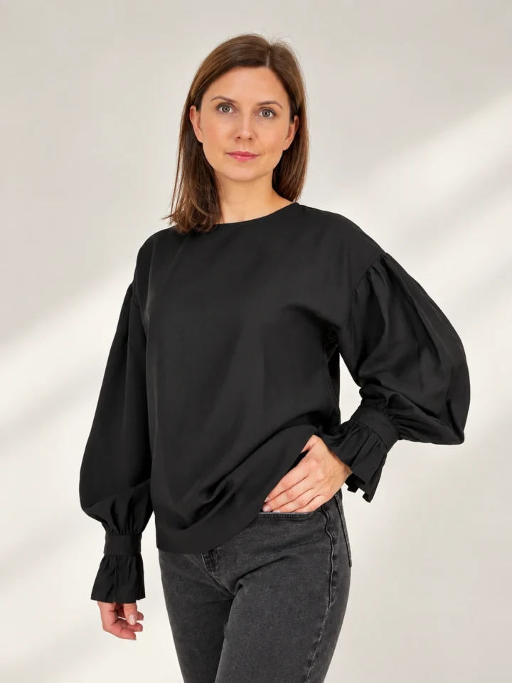 Elegancka bluzka w kolorze czarnym z wiskozy