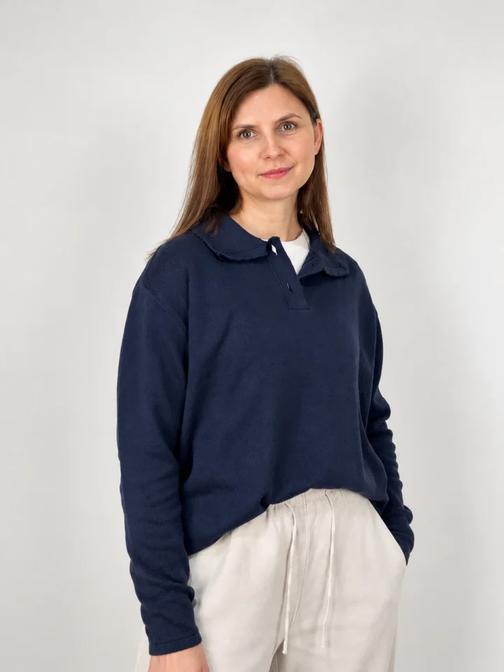 Sweter bawełniany typu polo w kolorze granatowym